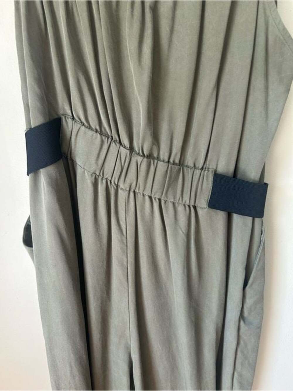 Anthropologie Maeve Verano One Shoulder Jumpsuit Size 4P - Picture 5 of 8